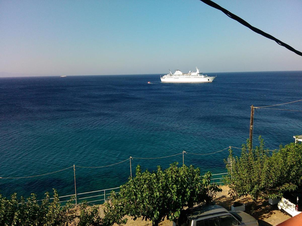 Villa Bonatsa Andros Home Mpatsi Esterno foto